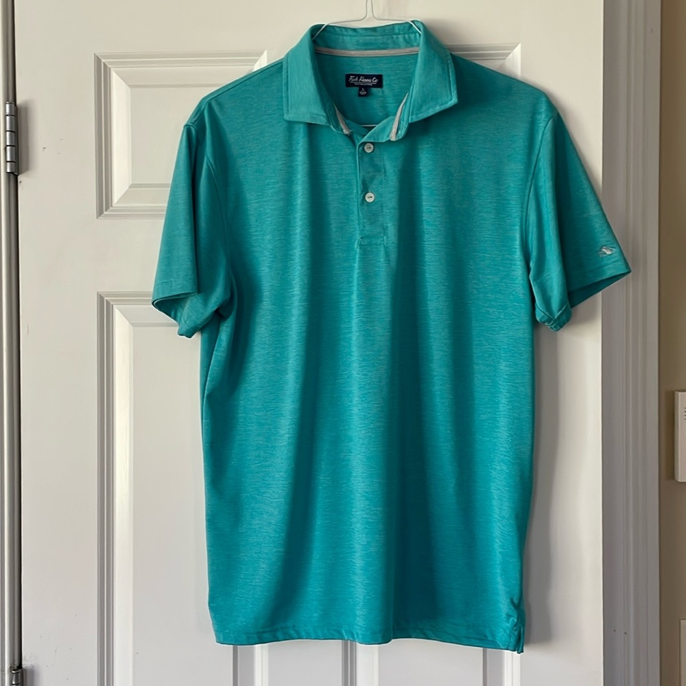 Mens Fish Hippie Co polo collection Large, short sleeve, excellent condition!